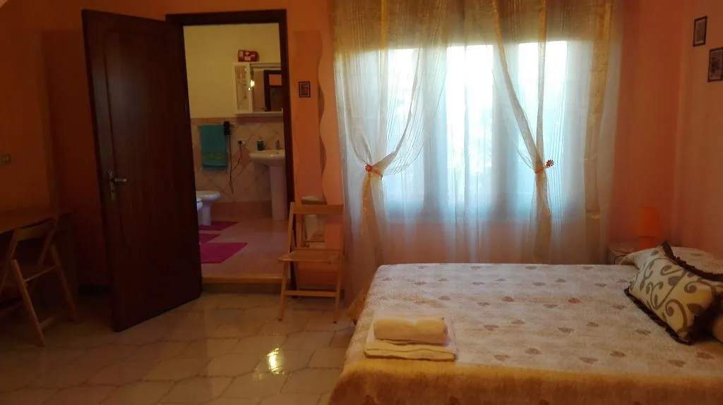 Casa Holiday Sea Etna Di Enza Linguaglossa Bed & Breakfast