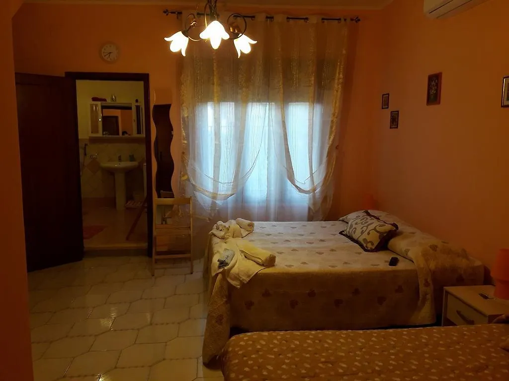 Bed & Breakfast Casa Holiday Sea Etna Di Enza Linguaglossa