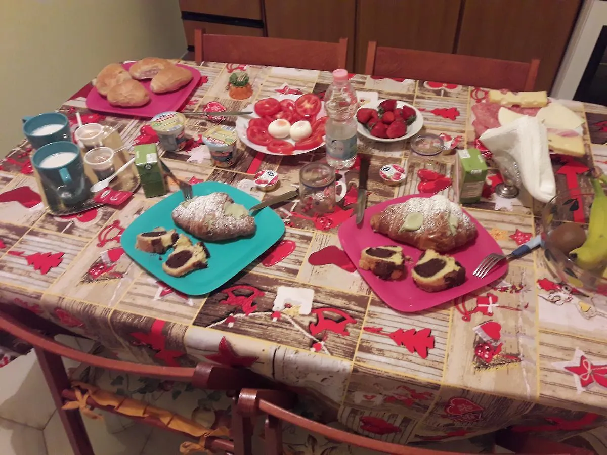 Casa Holiday Sea Etna Di Enza Linguaglossa Bed & Breakfast